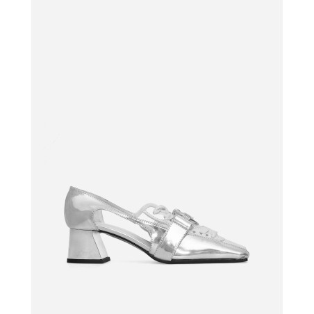 Brand New Olga Loafers White / Chrome New Release